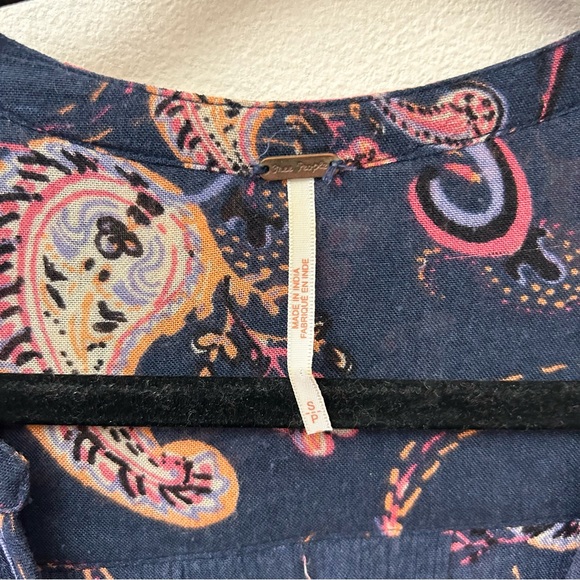 Free People blue Just The Two Of Us paisley print tunic top size small - Picture 4 of 12